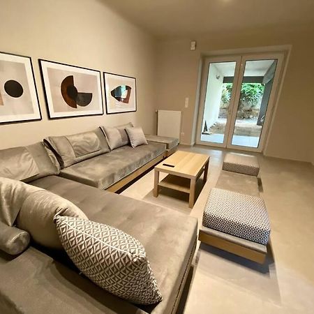 אתונה Amazon Spacious 3Bedroom Premium Neighbourhood מראה חיצוני תמונה