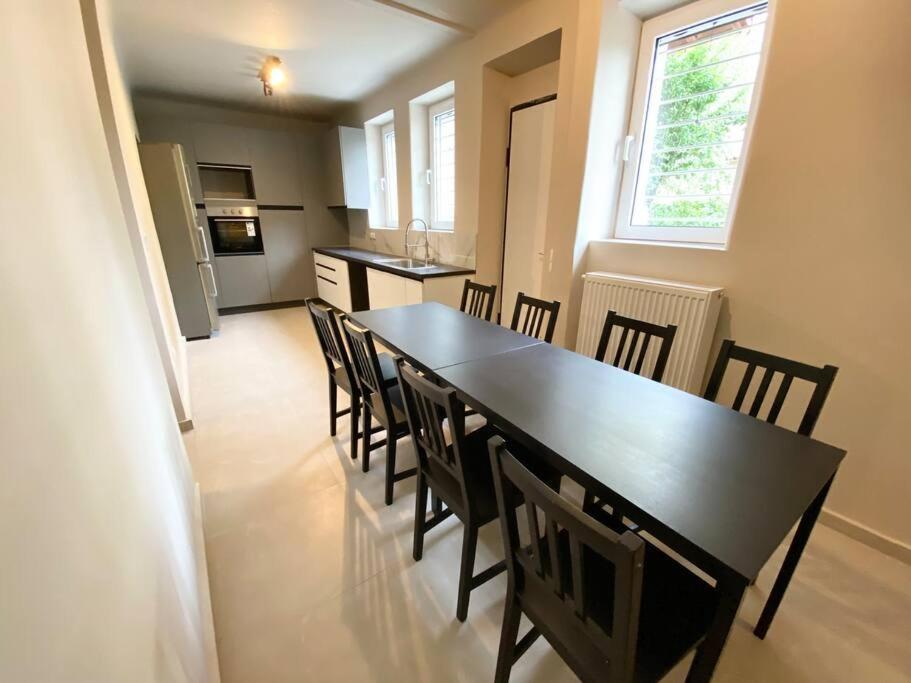 אתונה Amazon Spacious 3Bedroom Premium Neighbourhood מראה חיצוני תמונה